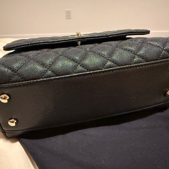 CHANEL Black Small Coco Handle Caviar - Picture 3 of 4
